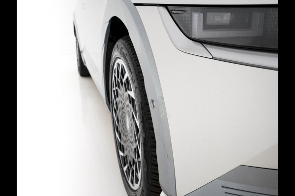 Hyundai IONIQ 5 Lounge 73kWh [ 3-Fase-11kW ] {SOH-97%} (INCL-BTW) Aut *HEATPUMP | LEATHER | BOSE-SOUND | FULL-LED | ADAPTIVE-CRUISE | BLINDSPOT | DIGI-COCKPIT | AMBIENTLIGHT | DAB | SHIFTPADDLES | HEAD-UP | NAVI-FULLMAP | KEYLESS | ...