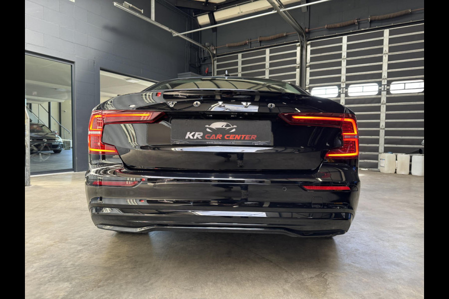 Volvo S60 2.0 B4 Ultimate Dark PANO-H&K-HUD-MEMORY-ACC-NAP