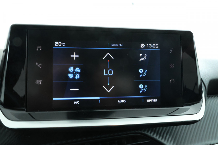 Peugeot 208 1.2 PureTech Allure Pack Apple carplay, climate