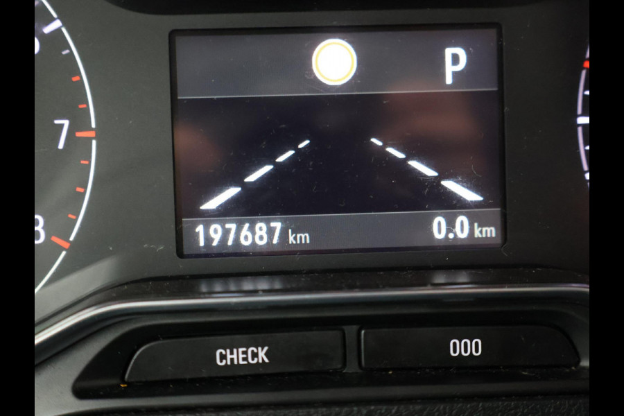 Opel Combo 1.5D 130 PK AUT. L2H1 INNOVATION+ PAKKET | NAVIGATIE | LMV | SIDEBARS | CAMERA | CARPLAY