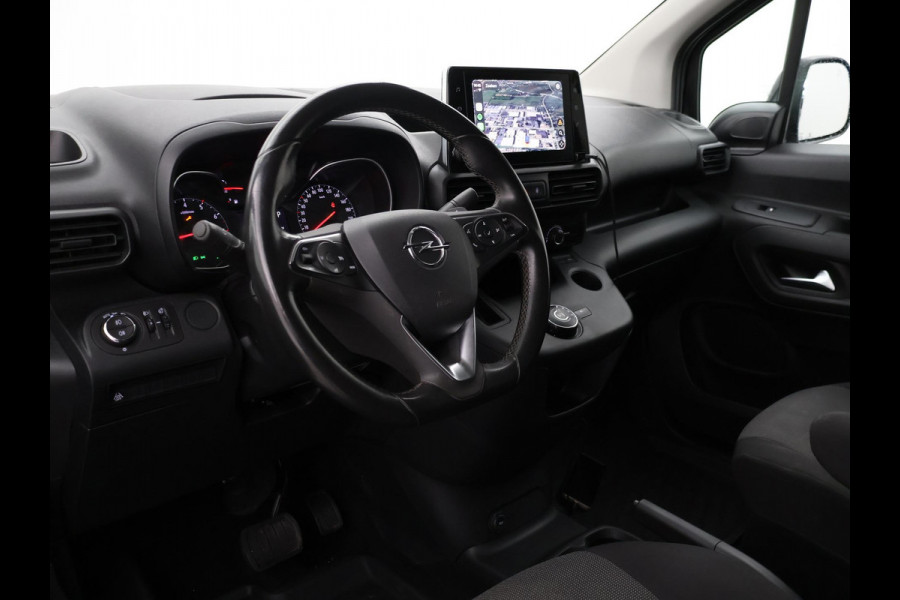 Opel Combo 1.5D 130 PK AUT. L2H1 INNOVATION+ PAKKET | NAVIGATIE | LMV | SIDEBARS | CAMERA | CARPLAY