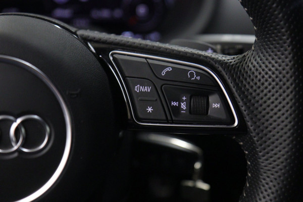 Audi A3 Limousine 35 TFSI 3X S-LINE PANO/CARPLAY/NAVI/STOELMASSAGE/TREKH/VOL
