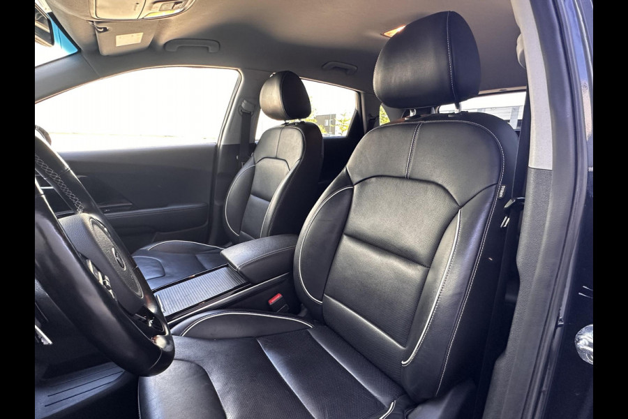 Kia e-Niro ExecutiveLine 64 kWh | SOH: 93,8% | Warmtepomp | Blind Spot | Adaptive CC | Leder | Cam | Climate |