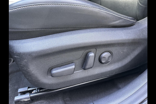 Kia e-Niro ExecutiveLine 64 kWh | SOH: 93,8% | Warmtepomp | Blind Spot | Adaptive CC | Leder | Cam | Climate |