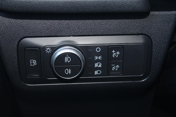 Ford Kuga 2.5 PHEV Titanium | 28.800 KM | Winterpack | navigatie | L. M. Velgen.
