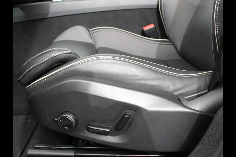 Volvo XC60 2.0 T6 Plug-in hybrid AWD Plus Dark | Harman/Kardon | Full LED | Adaptive Cruise Control + Pilot Assist |Parkeersensoren V&A+ 360 camera | Panaromadak