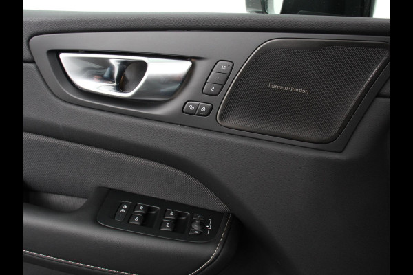Volvo XC60 2.0 T6 Plug-in hybrid AWD Plus Dark | Harman/Kardon | Full LED | Adaptive Cruise Control + Pilot Assist |Parkeersensoren V&A+ 360 camera | Panaromadak