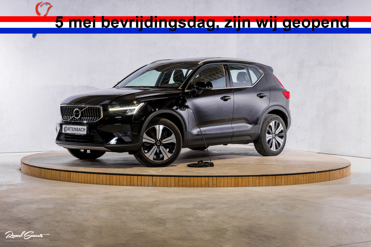 Volvo XC40 1.5 T4 Plug-in hybrid Ultimate Bright | Panorama dak | Zwenkbare trekhaak | Adaptieve cruise | Memory | Blis |