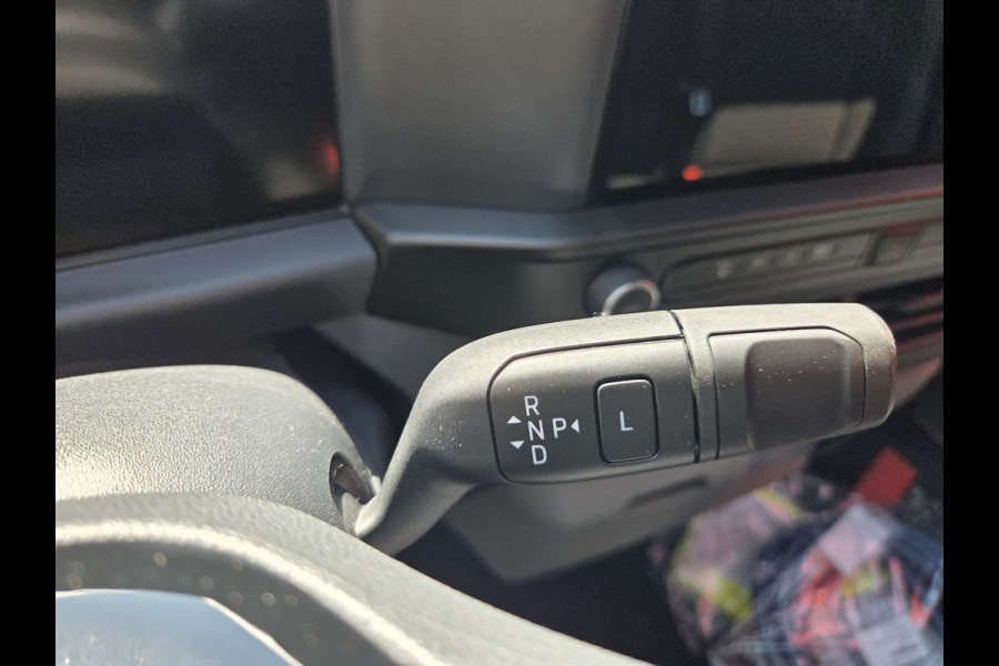 Ford E-Transit Cust. 320 L2H1 136PK Trend 65 kWh Automaat nr. V113 | Airco | Cruise | Camera | Apple CP| Trekhaak 8 STUKS