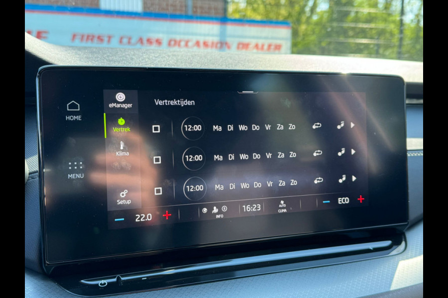 Škoda Octavia Combi TSI iV HYBRID 204PK DSG PHEV BUSINESS TREKHAAK/NAVI/CARPLAY PLUG IN HYBRIDE