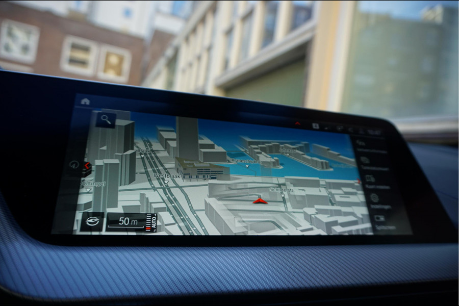 BMW 2 Serie Gran Coupé 218i High Executive M-SPORT | Pano-dak | Sfeer | Adaptive + Lane | Apple CarPlay | NL Auto | Compleet BMW onderhouden