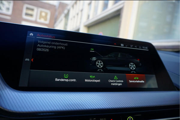 BMW 2 Serie Gran Coupé 218i High Executive M-SPORT | Pano-dak | Sfeer | Adaptive + Lane | Apple CarPlay | NL Auto | Compleet BMW onderhouden