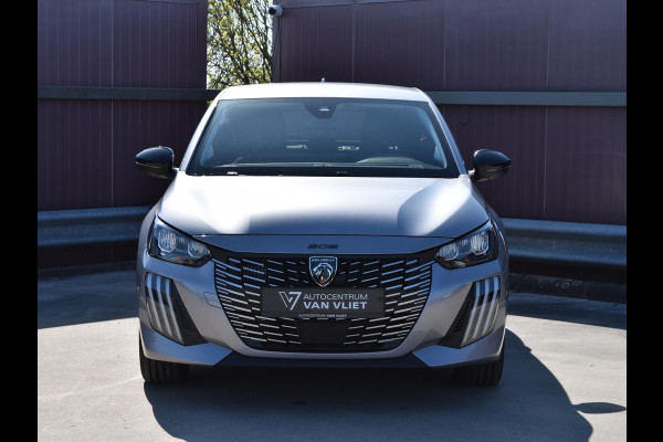 Peugeot 208 1.2 Hybrid 110 e-DCS6 Allure | TOT 8 JAAR GARANTIE | 110 PK | AUTOMAAT | NAVI | PARKEERSENSOREN MET CAMERA | CLIMATE CONTROL | 7.354 KM