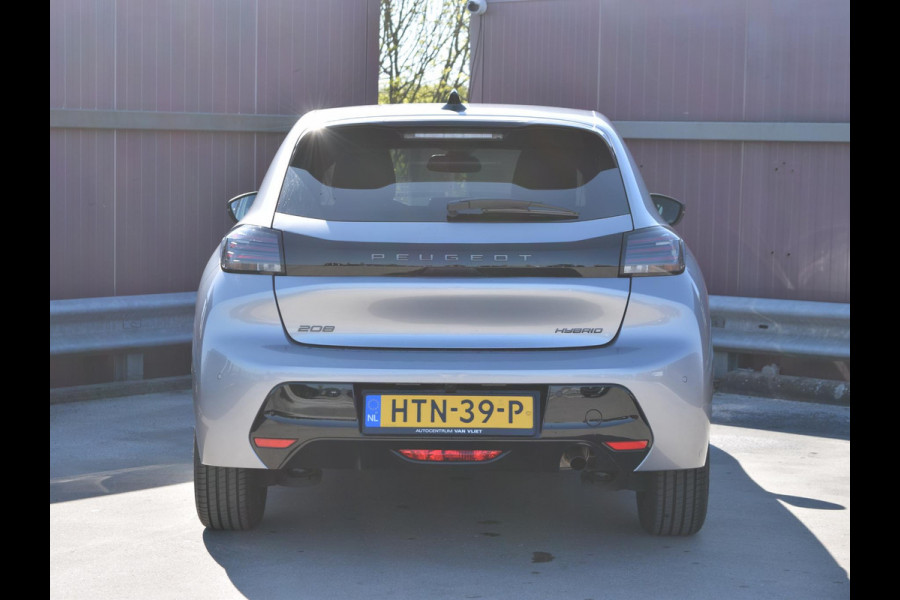 Peugeot 208 1.2 Hybrid 110 e-DCS6 Allure | TOT 8 JAAR GARANTIE | 110 PK | AUTOMAAT | NAVI | PARKEERSENSOREN MET CAMERA | CLIMATE CONTROL | 7.354 KM