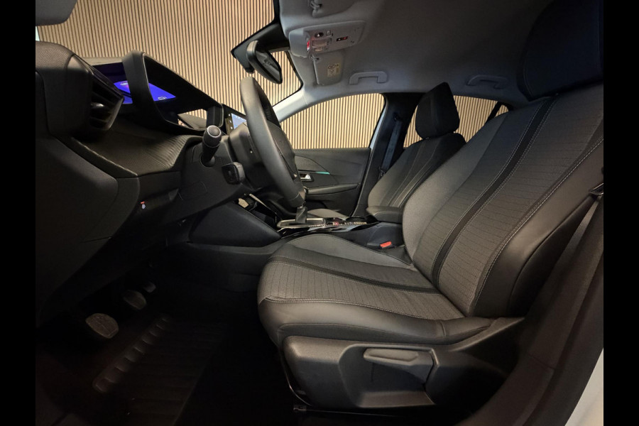 Peugeot 208 1.2 PureTech 100PK Allure Pack | Carplay | Keyless | Adapt. Cruise | 3D Dash | Stoelverw. | Incl. garantie