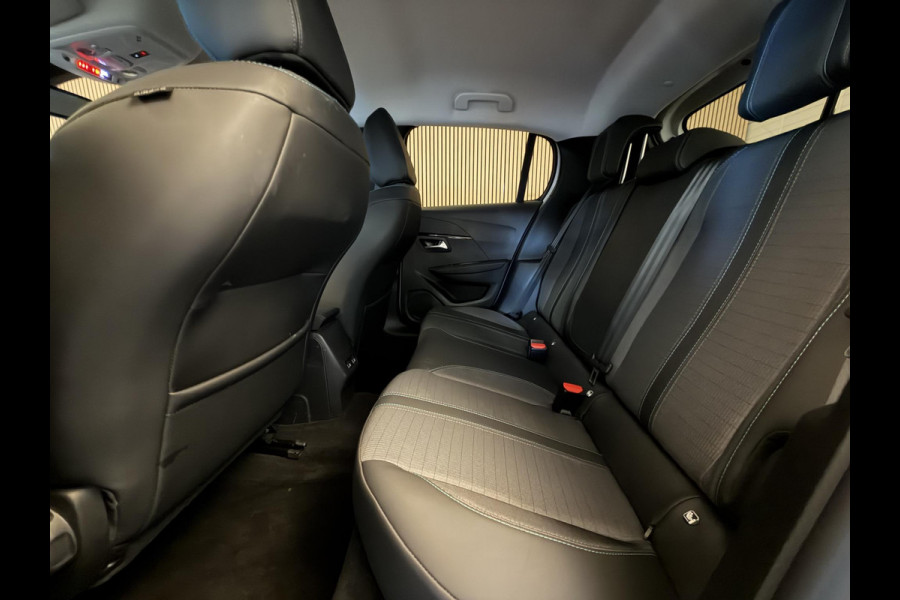 Peugeot 208 1.2 PureTech 100PK Allure Pack | Carplay | Keyless | Adapt. Cruise | 3D Dash | Stoelverw. | Incl. garantie