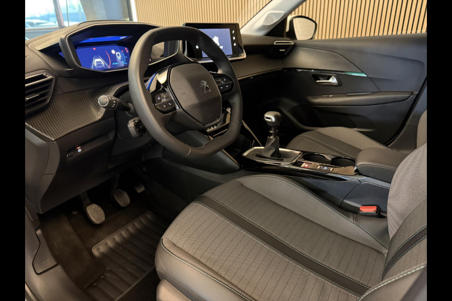 Peugeot 208 1.2 PureTech 100PK Allure Pack | Carplay | Keyless | Adapt. Cruise | 3D Dash | Stoelverw. | Incl. garantie