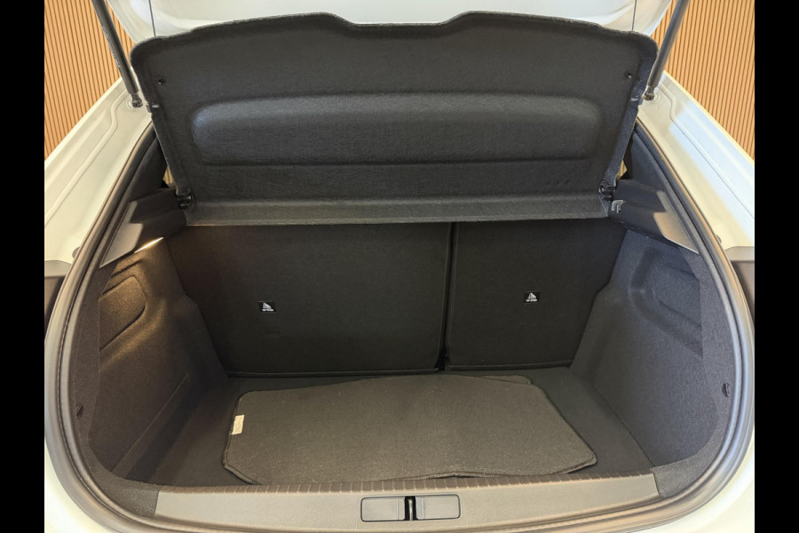 Peugeot 208 1.2 PureTech 100PK Allure Pack | Carplay | Keyless | Adapt. Cruise | 3D Dash | Stoelverw. | Incl. garantie