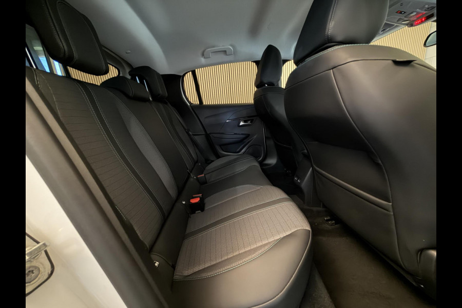 Peugeot 208 1.2 PureTech 100PK Allure Pack | Carplay | Keyless | Adapt. Cruise | 3D Dash | Stoelverw. | Incl. garantie