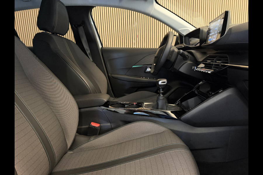 Peugeot 208 1.2 PureTech 100PK Allure Pack | Carplay | Keyless | Adapt. Cruise | 3D Dash | Stoelverw. | Incl. garantie