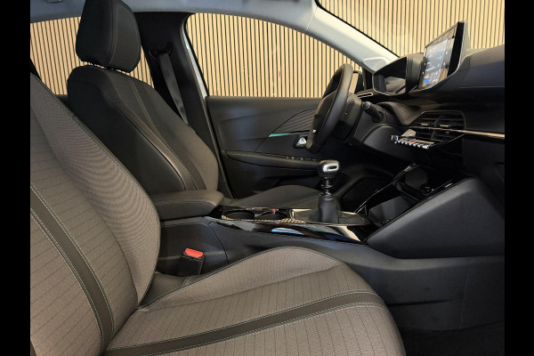 Peugeot 208 1.2 PureTech 100PK Allure Pack | Carplay | Keyless | Adapt. Cruise | 3D Dash | Stoelverw. | Incl. garantie