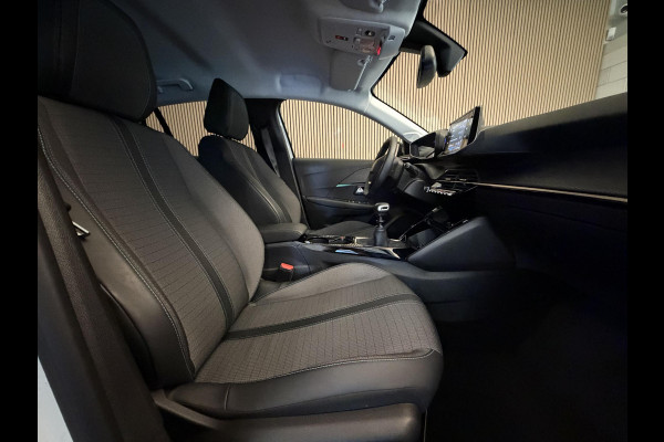 Peugeot 208 1.2 PureTech 100PK Allure Pack | Carplay | Keyless | Adapt. Cruise | 3D Dash | Stoelverw. | Incl. garantie