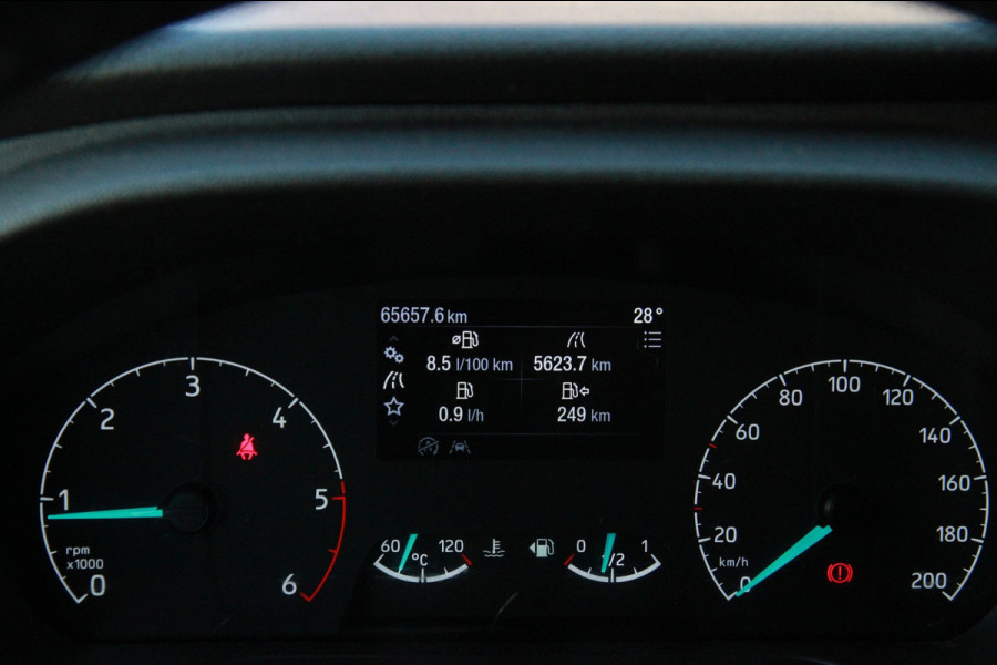 Ford Transit Custom 300 2.0 TDCI L2H1 Trend / Trekhaak / Sortimo inrichting / Imperiaal