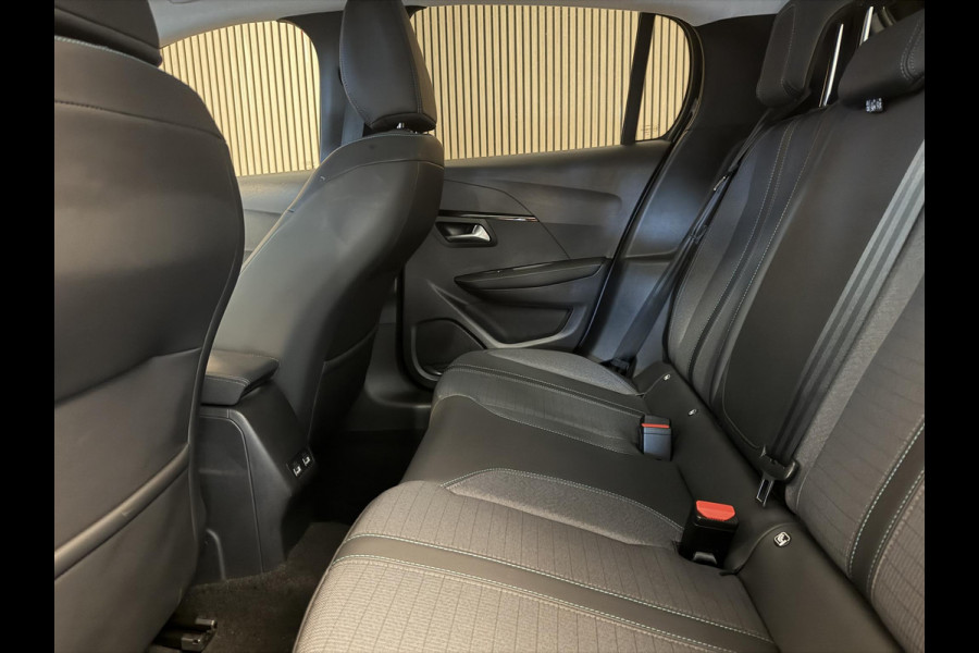Peugeot 208 1.2 PureTech 100PK Allure Pack | Camera | Carplay | Keyless | Incl. garantie