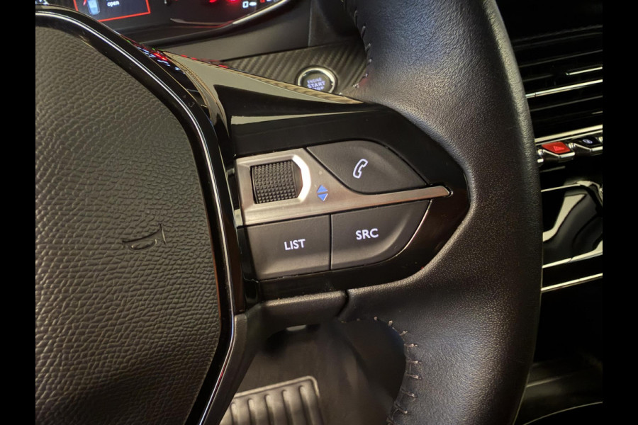 Peugeot 208 1.2 PureTech 100PK Allure Pack | Camera | Carplay | Keyless | Incl. garantie