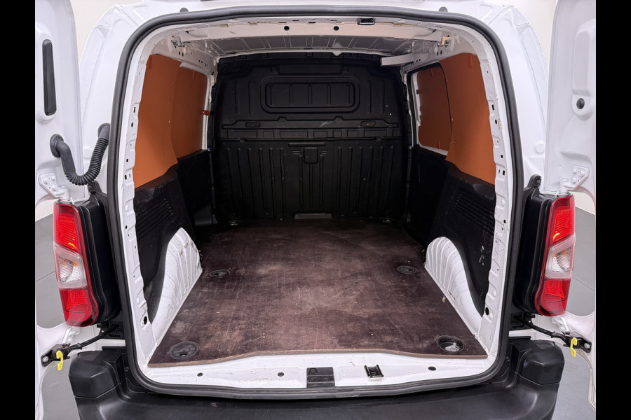 Opel Combo 1.5D L1H1 Navi Dab AppleCarplay AndroidAuto CruiseControl Airco SchuifdeurRechts Pdc Boordcomputer Elek.Ramen/Spiegels Usb Stuurbekrachtiging Mistlampen