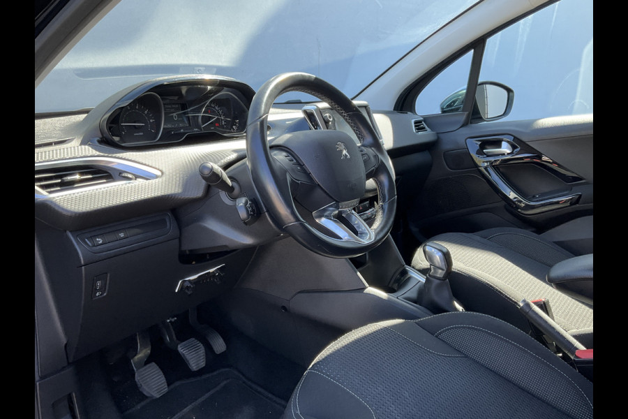 Peugeot 208 1.2 PureTech Blue Lease Allure Nav/Cruise Carplay Clima Orig.NL Voll.Onderhouden!