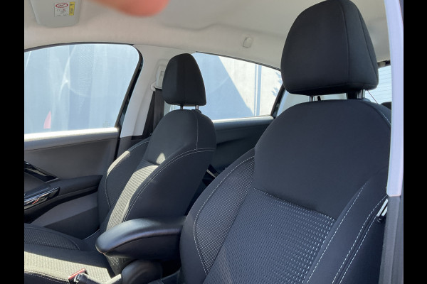 Peugeot 208 1.2 PureTech Blue Lease Allure Nav/Cruise Carplay Clima Orig.NL Voll.Onderhouden!