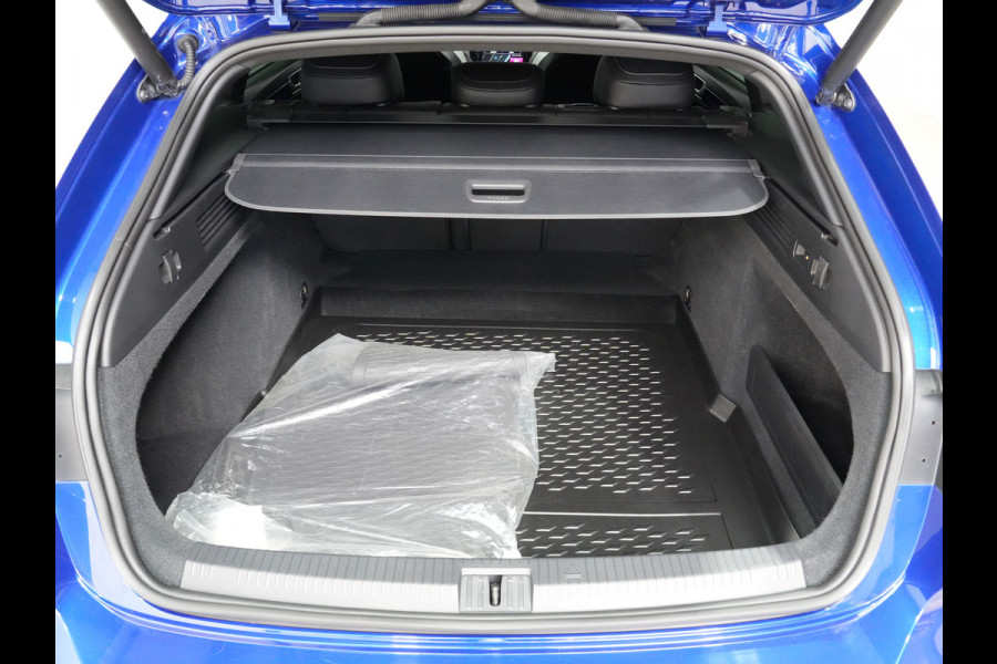 Volkswagen Arteon Shooting Brake 2.0 TSI 190pk DSG R-Line Business+ | Panorama | Wegkl. trekhaak | Harman/Kardon |  360Camera