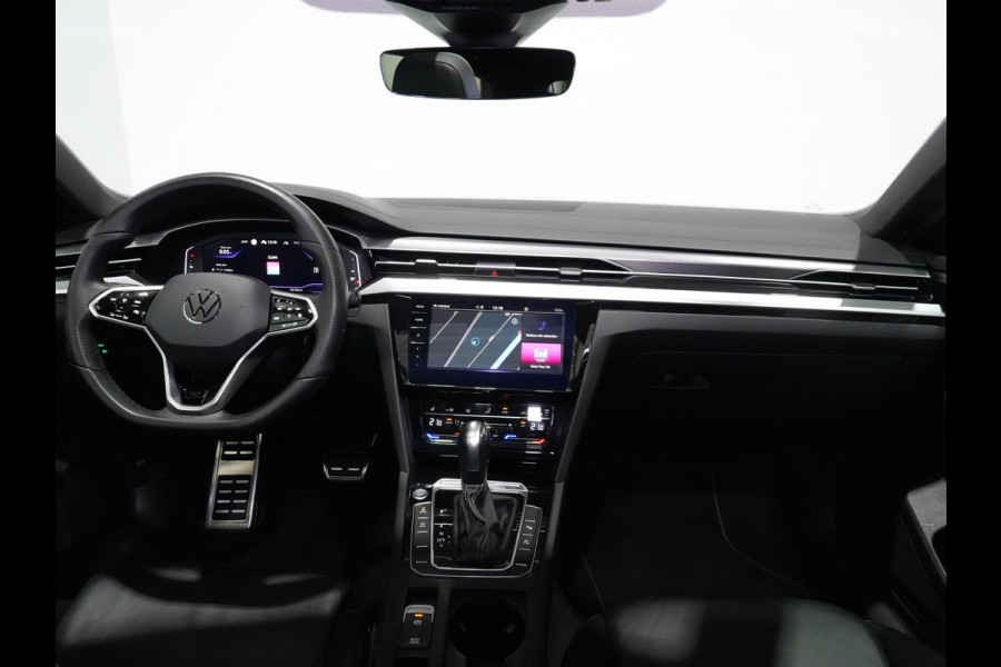 Volkswagen Arteon Shooting Brake 2.0 TSI 190pk DSG R-Line Business+ | Panorama | Wegkl. trekhaak | Harman/Kardon |  360Camera