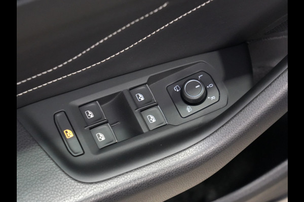 Volkswagen Arteon Shooting Brake 2.0 TSI 190pk DSG R-Line Business+ | Panorama | Wegkl. trekhaak | Harman/Kardon |  360Camera