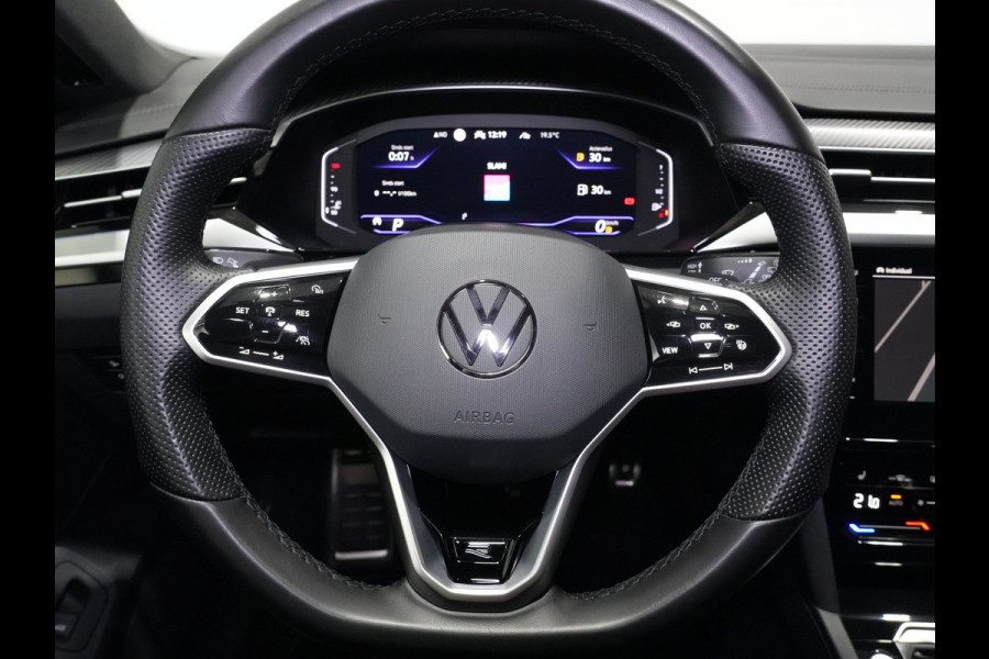 Volkswagen Arteon Shooting Brake 2.0 TSI 190pk DSG R-Line Business+ | Panorama | Wegkl. trekhaak | Harman/Kardon |  360Camera