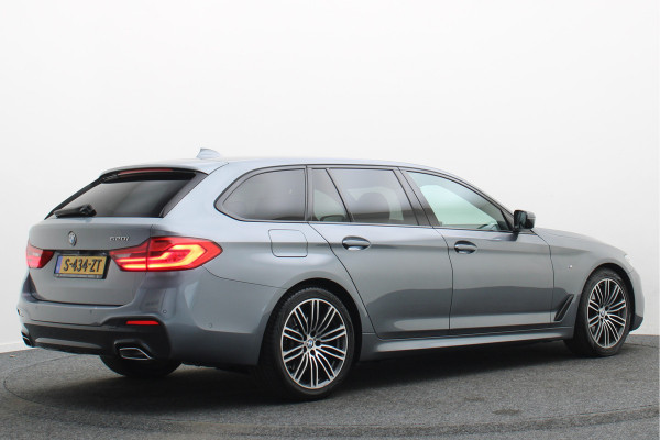 BMW 5 Serie Touring 520i High Executive Climate, Camera, Cruise, Navigatie, Bluetooth, Sportstoelen, DAB, PDC, 19''
