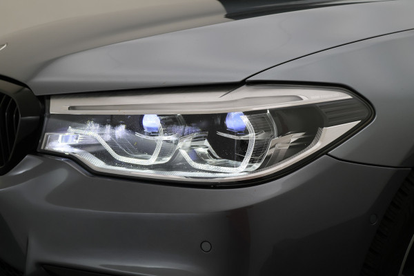 BMW 5 Serie Touring 520i High Executive Climate, Camera, Cruise, Navigatie, Bluetooth, Sportstoelen, DAB, PDC, 19''