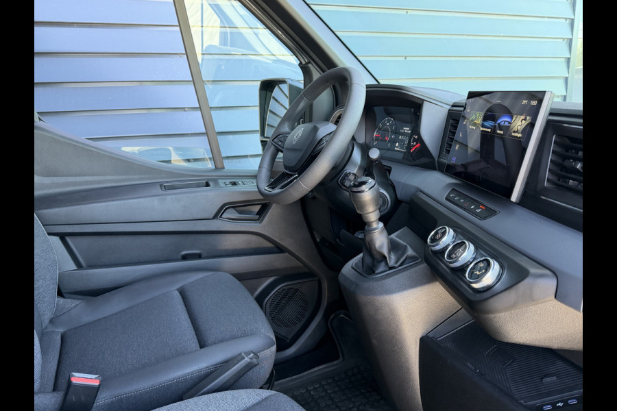 Renault Master T35 2.0 dCi 170 PK L2H2 Extra Imperiaal / Navi / Camera