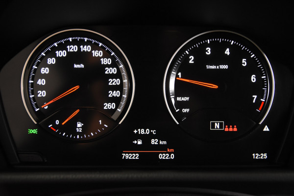 BMW 2 Serie Active Tourer 216i *1ste Eigenaar*Leer*Trekhaak*Navigatie*