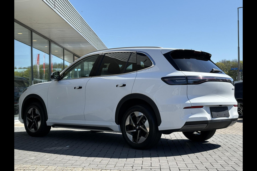 GEELY E5 Pro+ 68 kWh | Stoelverwarming & verkoeling | Warmtepomp | 360 Camera | Parkeersensoren |
