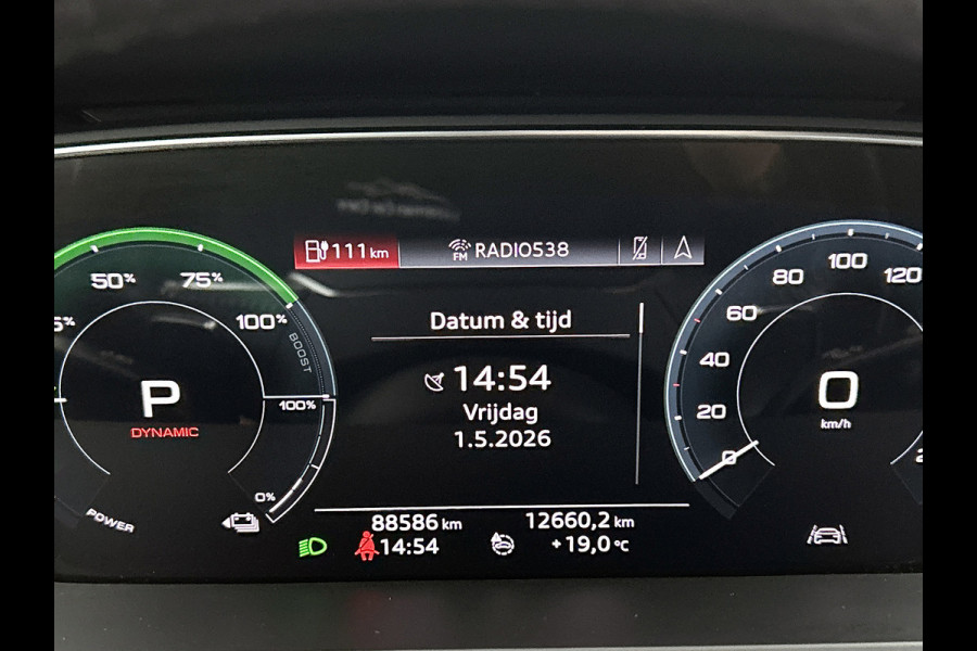 Audi e-tron E-tron 55 quattro advanced 95 kWh SoH 91%. (NL-auto, Goed OnderH, Navi, Climate Con, Parkeersensoren, Etc)