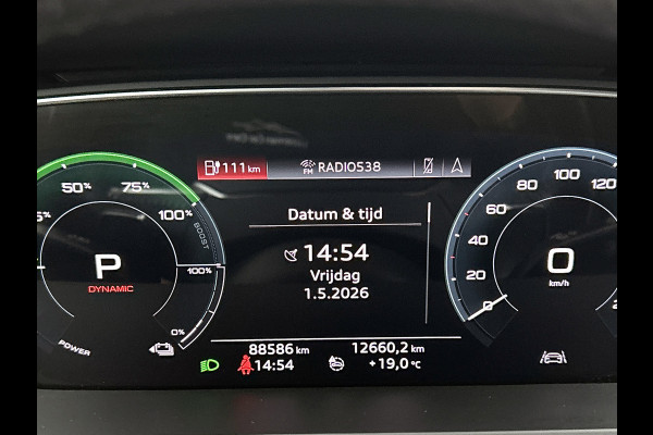 Audi e-tron E-tron 55 quattro advanced 95 kWh SoH 91%. (NL-auto, Goed OnderH, Navi, Climate Con, Parkeersensoren, Etc)