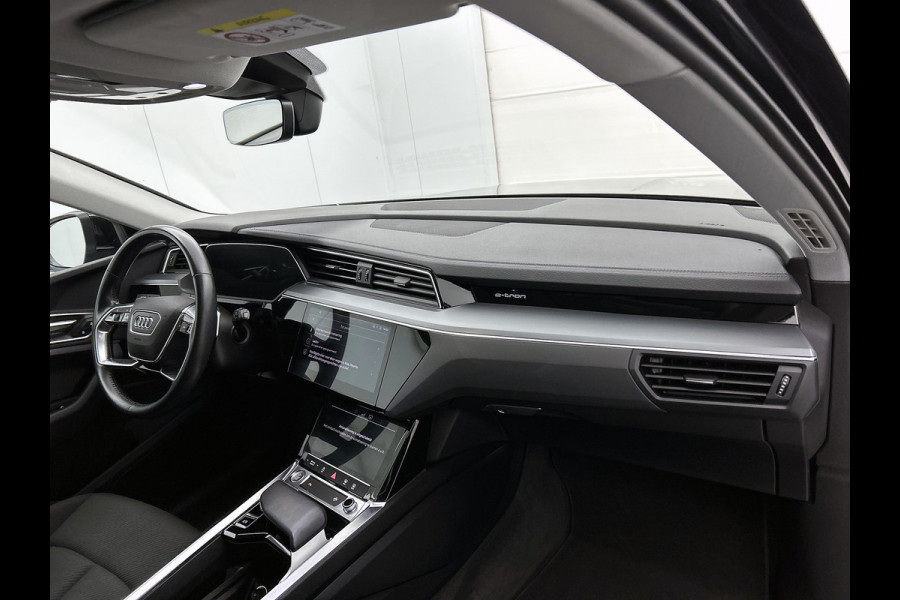 Audi e-tron E-tron 55 quattro advanced 95 kWh SoH 91%. (NL-auto, Goed OnderH, Navi, Climate Con, Parkeersensoren, Etc)
