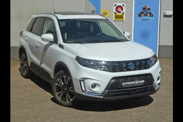 Suzuki Vitara 1.4 Boosterjet Style Smart Hybrid|Panodak|Led|Adaptive-Cruise|Keyless-Entry|Stoelverwarming|16.000km