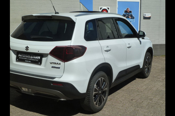 Suzuki Vitara 1.4 Boosterjet Style Smart Hybrid|Panodak|Led|Adaptive-Cruise|Keyless-Entry|Stoelverwarming|16.000km