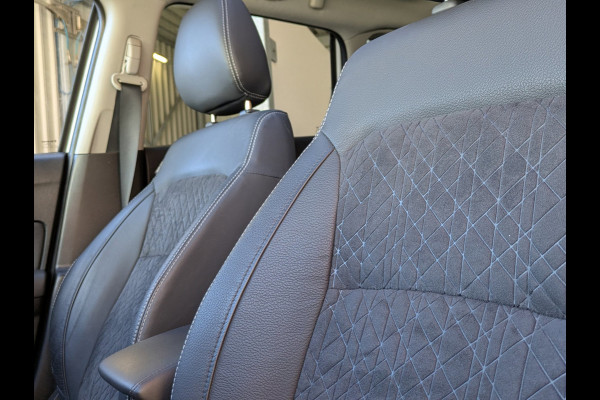 Suzuki Vitara 1.4 Boosterjet Style Smart Hybrid|Panodak|Led|Adaptive-Cruise|Keyless-Entry|Stoelverwarming|16.000km