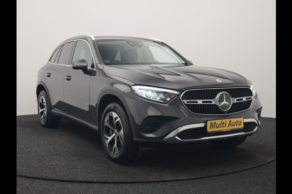 Mercedes-Benz GLC 300e 4MATIC Luxury Line 313pk Dealer O.H. | Trekhaak Af Fabriek | Adaptive Cruise | Camera | Lederen Sportstoelen Memory & Verwarmd | Sfeerverlichting | Blis | Stuur Verwarmd | Navigatie | DAB | Plug In Hybrid |