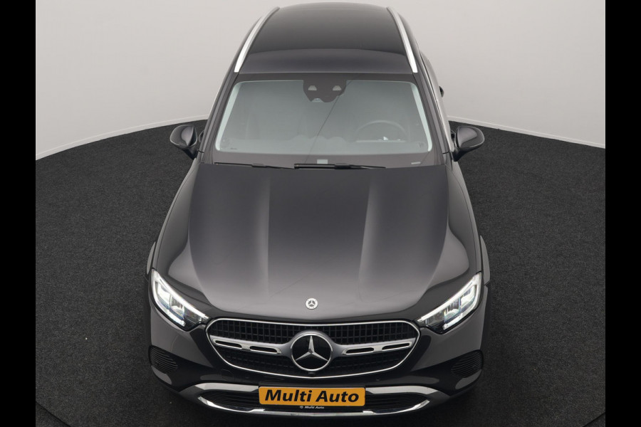 Mercedes-Benz GLC 300e 4MATIC Luxury Line 313pk Dealer O.H. | Trekhaak Af Fabriek | Adaptive Cruise | Camera | Lederen Sportstoelen Memory & Verwarmd | Sfeerverlichting | Blis | Stuur Verwarmd | Navigatie | DAB | Plug In Hybrid |