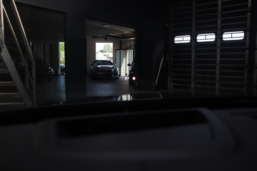 Volvo S60 2.0 B4 Ultimate Dark PANO-H&K-HUD-MEMORY-ACC-NAP